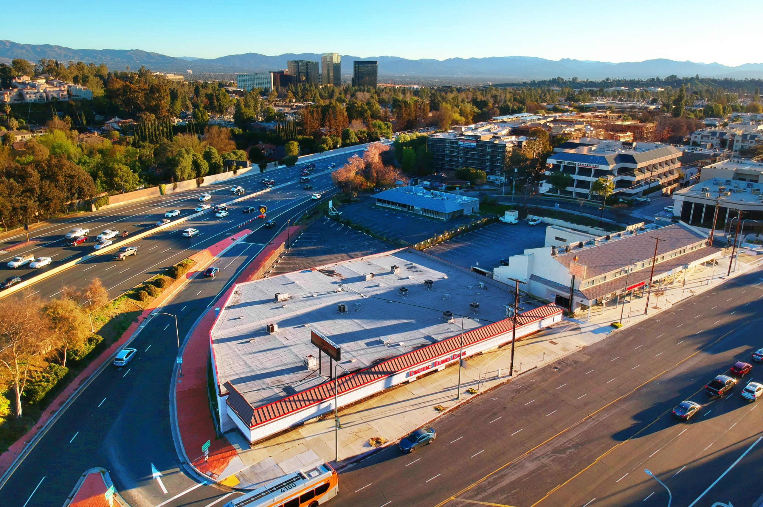 Former Auto Showroom in Woodland Hills Sells for Nearly $6 Million