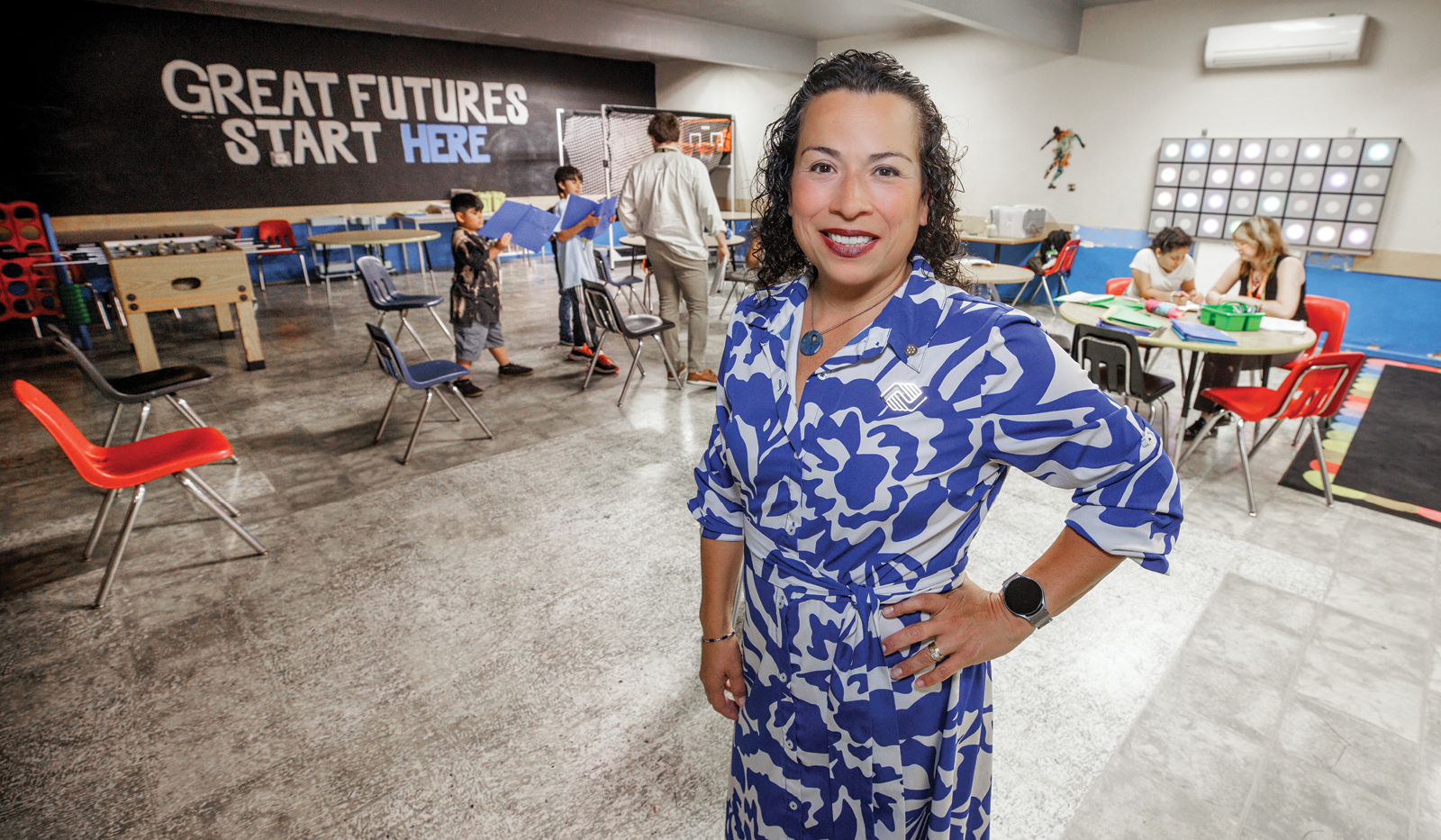 Corporate Philanthropy: Giving Change - Inside The Valley | Los Angeles ...