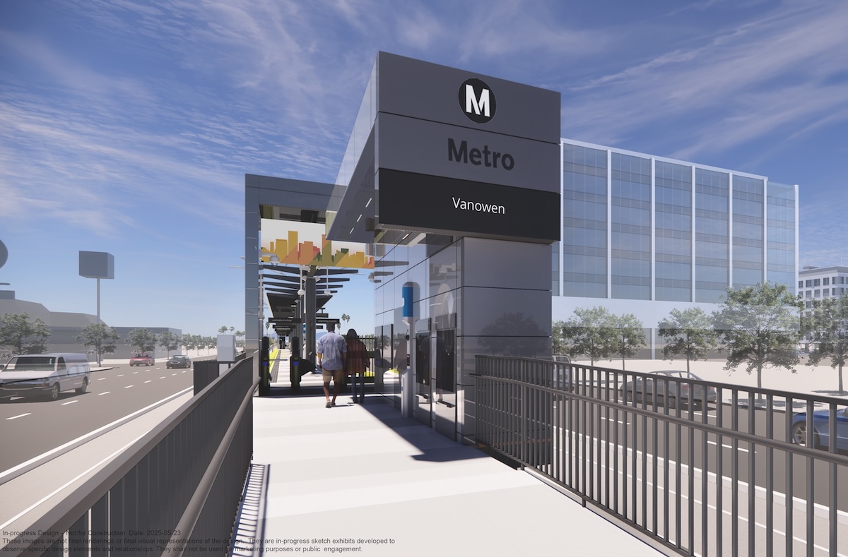 Metro Awards $1.9B Light Rail Deal - Inside The Valley | Los Angeles Business Journal